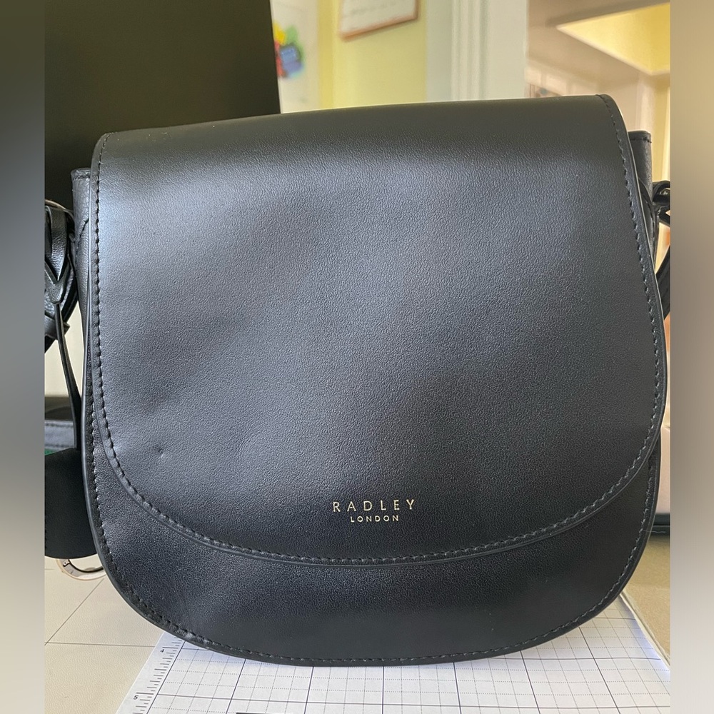 Radley London Black Liverpool St. 2.0 Medium Flapover Cross Body Bag